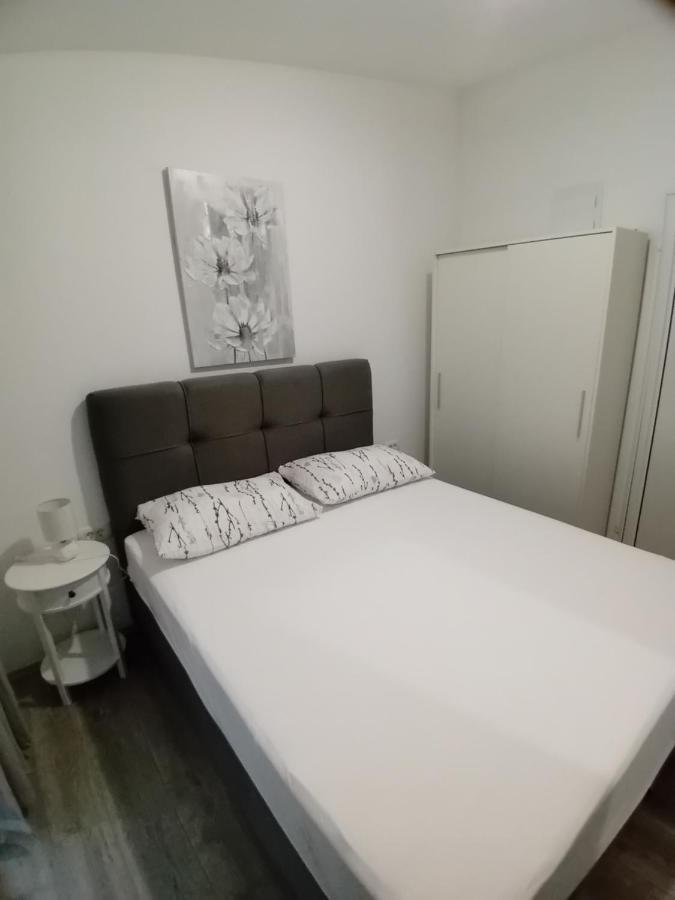Tonka Apartments Gradac  Eksteriør billede