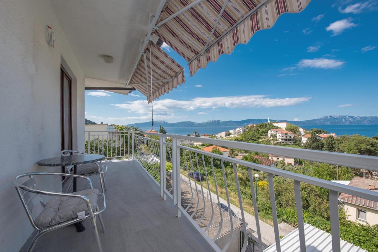 Tonka Apartments Gradac  Eksteriør billede