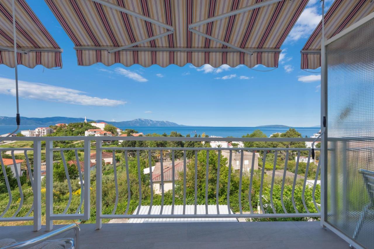 Tonka Apartments Gradac  Eksteriør billede