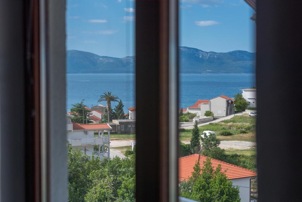 Tonka Apartments Gradac  Eksteriør billede